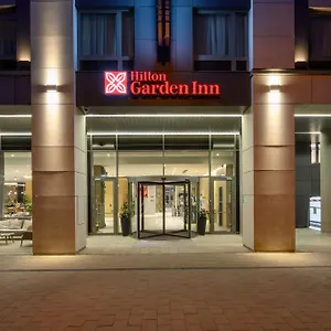 Hilton Garden Centre Hotell