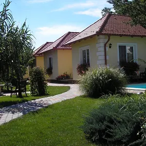 Kaktuszvirag Apartmanhaz Hajdúszoboszló