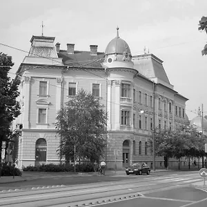 ellenőrizze a rendelkezésre állást