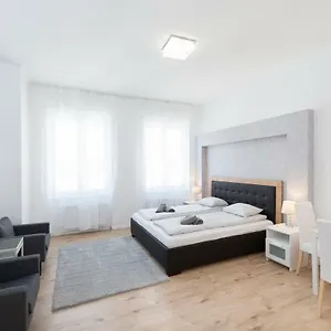 Astoria Flats 1 Budapeszt